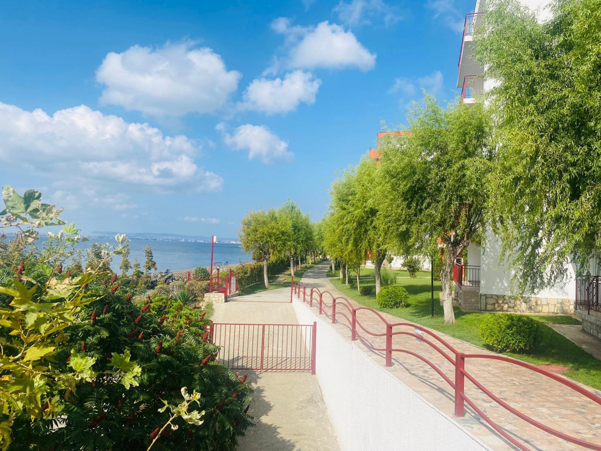 Apartment In Sweti Wlas Exterior foto